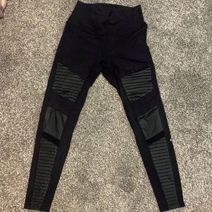 Alo yoga black Moto leggings